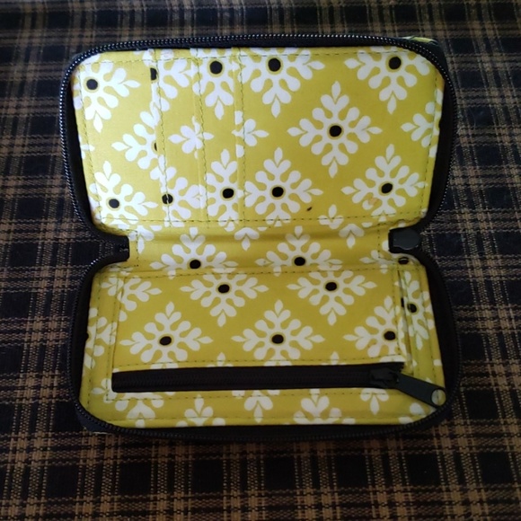 Wristlet - Picture 4 of 4